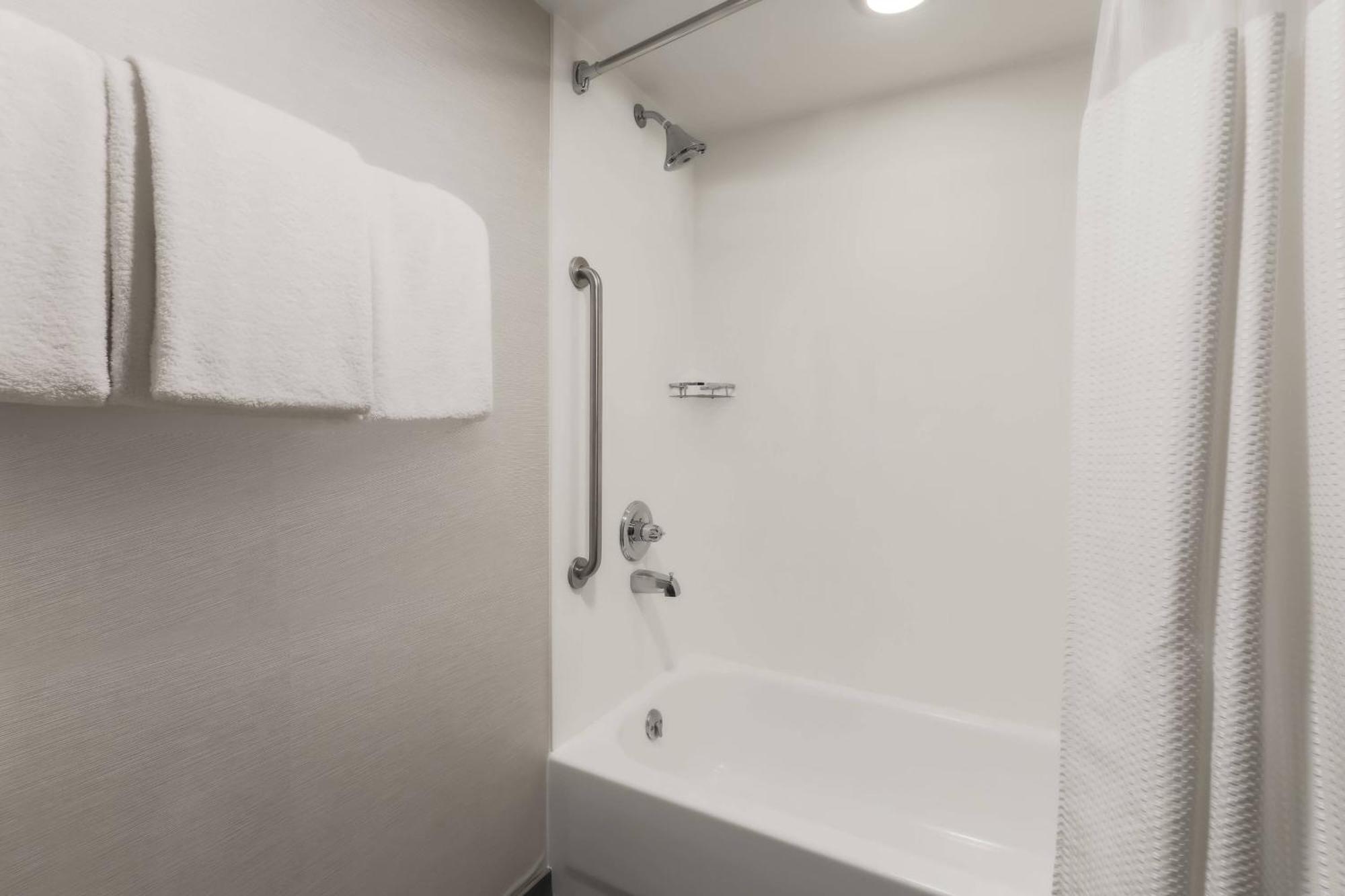 คอร์ตยาร์ด บาย แมริออท โบลเดอร์ บลูมฟิลด์ Hotel หลุยส์วิลล์ ภายนอก รูปภาพ